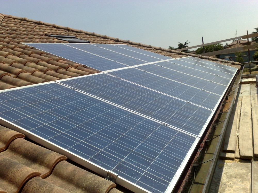 Impianto fotovoltaico totalmente integrato - ENERGY SYSTEM